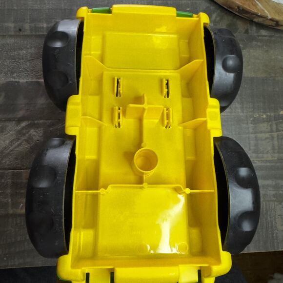 Mega Bloks Big Blocks John Deere Lil' Tractor First Builders - Picture 7 of 7